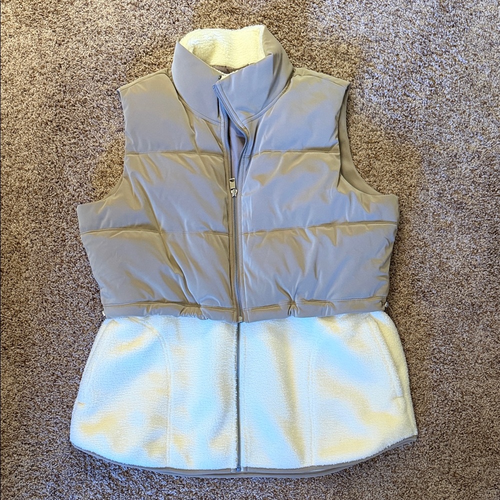 Like New Camel and Cream Spanx Two-Fer Vest - XL
